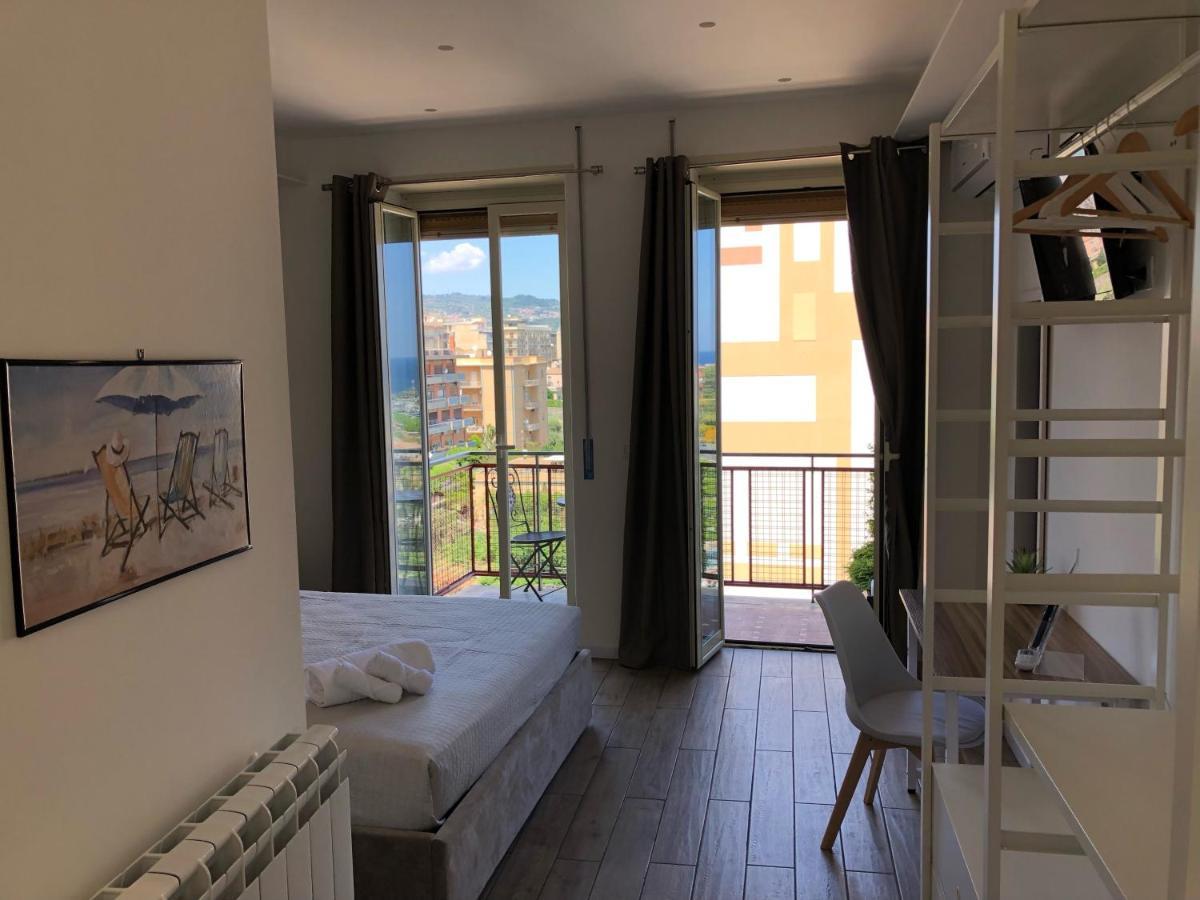 Seascape Rooms Catania Exterior photo